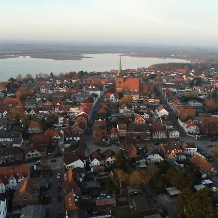 Fairschlafen Boutique Mit Hotelkomfort - Kombuese 0-13 Mit Privater Terrasse Neustadt in Holstein