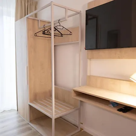 ホテル Fairschlafen Boutique Mit Hotelkomfort - Kombuese 0-13 Mit Privater Terrasse ノイシュタット・イン・ホルシュタイン